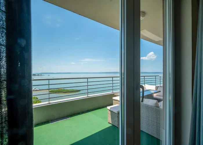 Myflat Club 218 Panorama Wellness דירה שיופוק